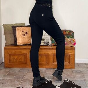 Michael Kors Black stretchy high-waisted skinny jeggings